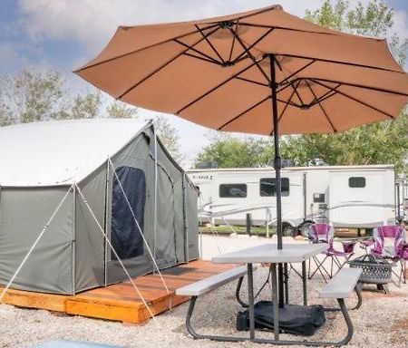 Funstays Glamping Setup Tent In Rv Park #4 Ok-T4 Moab Exterior photo